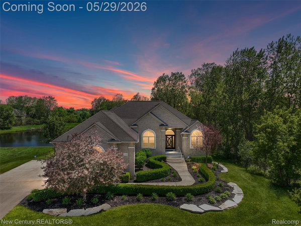 Homes for sale in Keego Harbor, MI