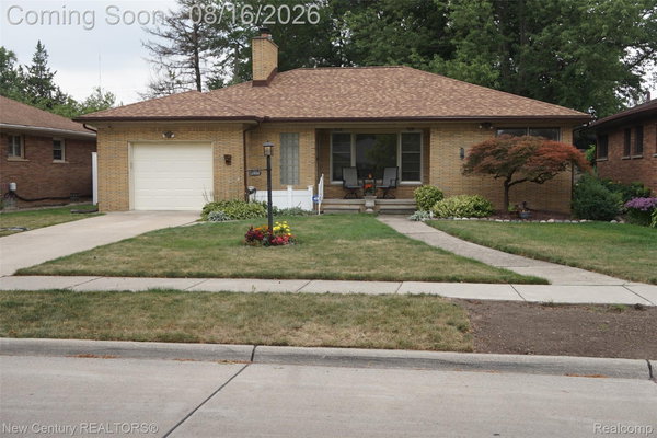 12831 Northfield Boulevard, Oak Park, MI 48237